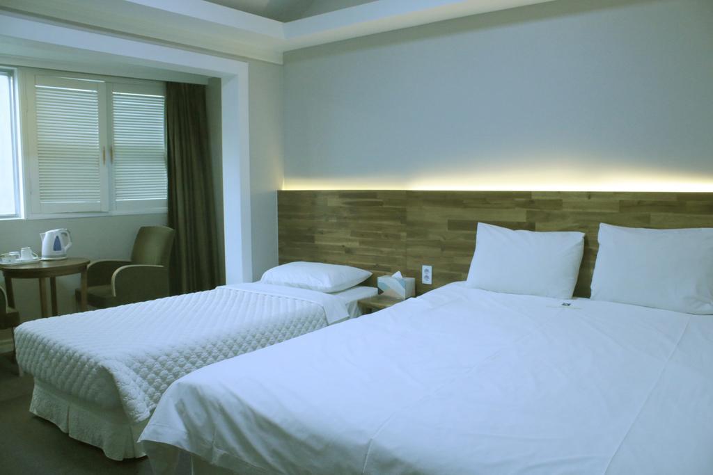 Hotel Ocean View Ульсан Екстер'єр фото